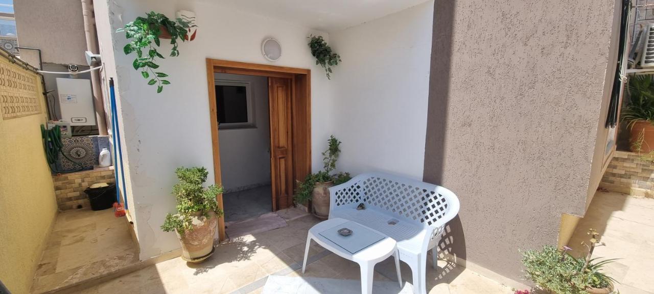 L'Andalousia "10 Minutes From Airport" Villa Ariana Eksteriør bilde